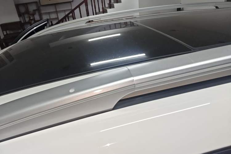 Used Baojun 530 2020 1.5T CVT Prestige Connected Version 7 Seats Roof