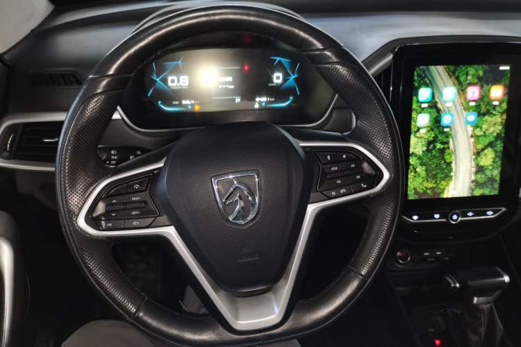 Used Baojun 530 2020 1.5T CVT Prestige Connected Version 6 Seats Steering Wheel
