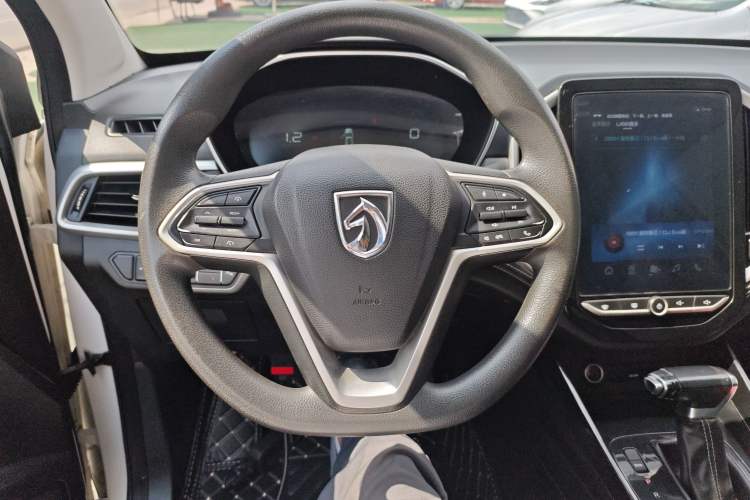 Used Baojun 530 2020 1.5T CVT Prestige Connected Version 5 Seats Steering Wheel