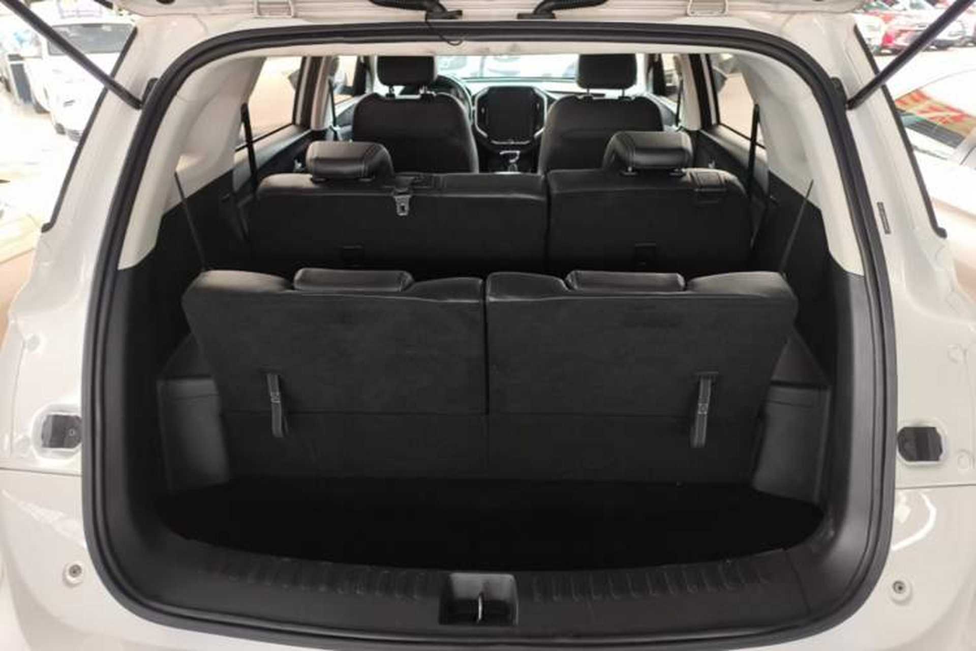 Used Baojun 530 2020 1.5T CVT Prestige Connected Version 7 Seats Trunk