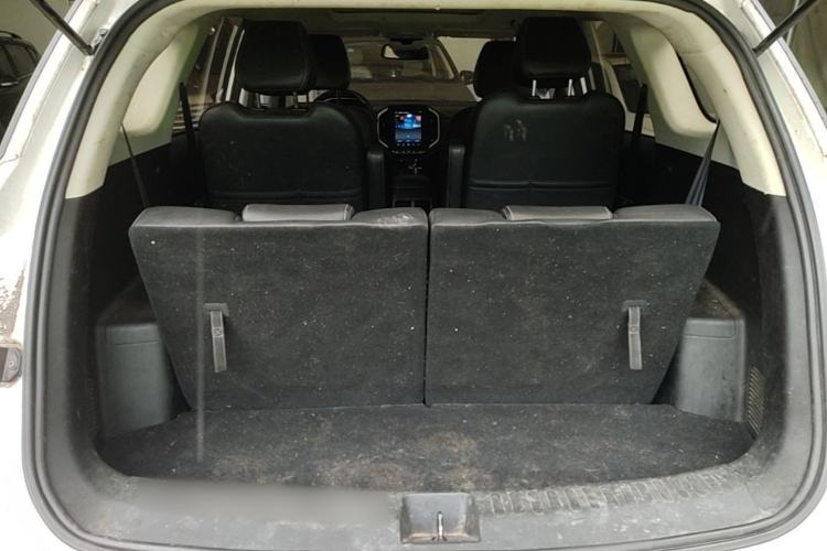 Used Baojun 530 2020 1.5T CVT Prestige Connected Version 6 Seats Trunk