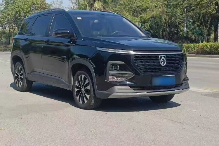 Used Baojun 530 2021 Global Car Anniversary Edition 1.5T CVT Luxury Model 5 Seats Front Right 45 Deg