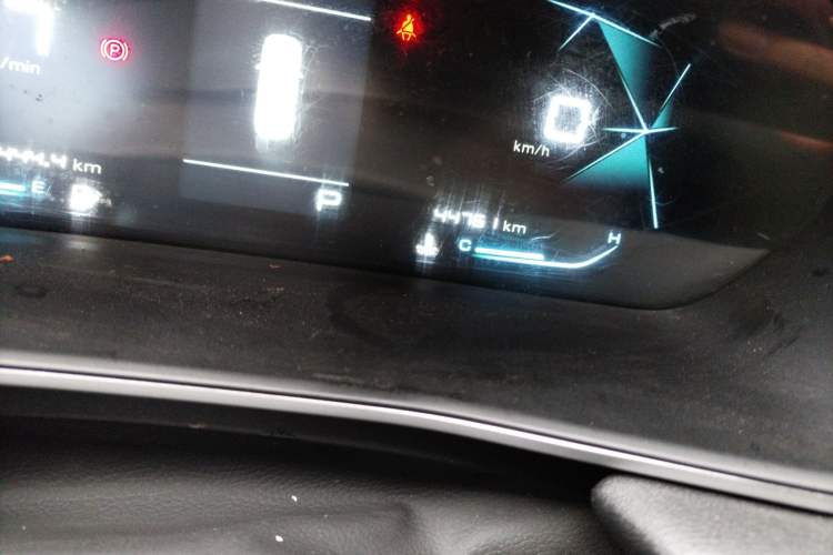 Used Baojun 530 2021 Global Car Anniversary Edition 1.5T CVT Prestige Connected Model 5 Seats Odometer Close Up