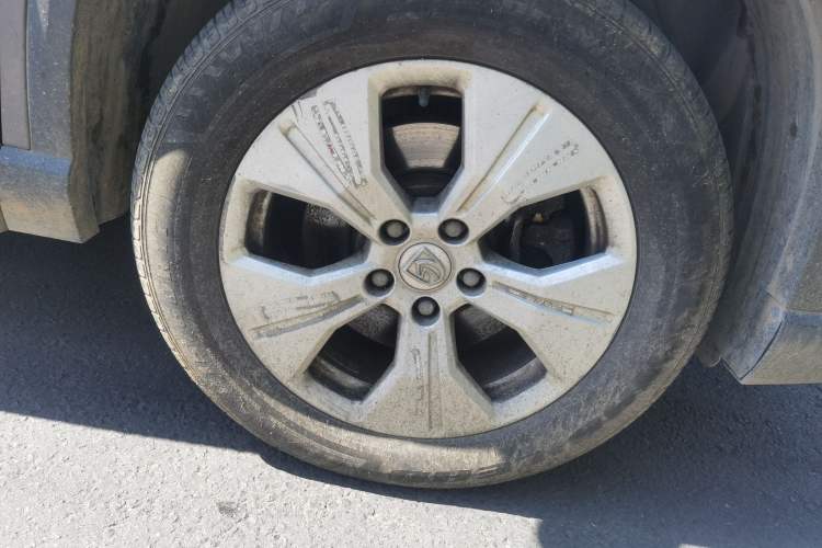 Used Baojun 530 2021 Global Car Anniversary Edition 1.5T Manual Comfort Version 7 Seats Exterior 7