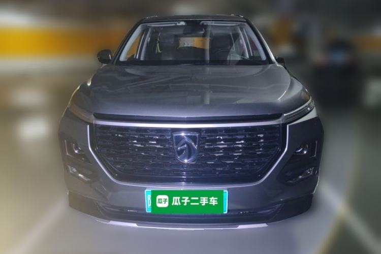 Used Baojun 530 2021 Global Car Anniversary Edition 1.5T Manual Luxury Model 7 Seats Front