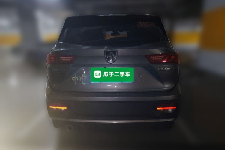 Used Baojun 530 2021 Global Car Anniversary Edition 1.5T Manual Luxury Model 7 Seats Rear