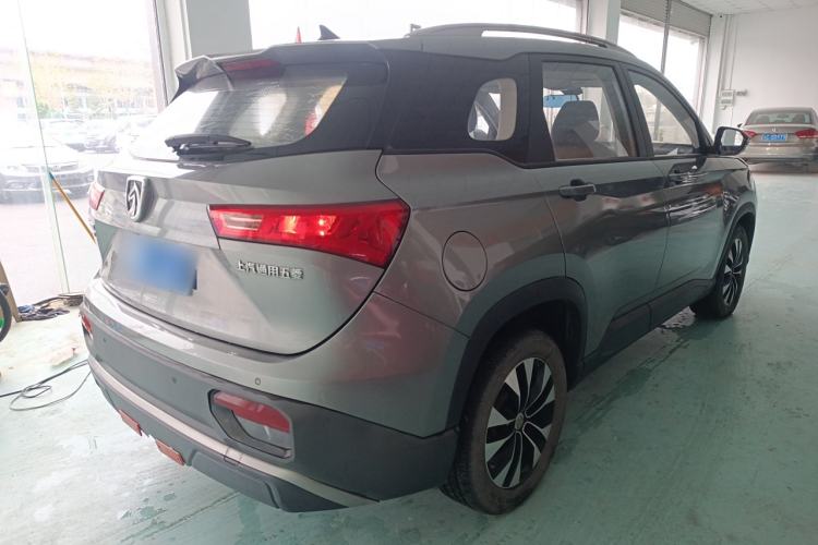 Used Baojun 530 2021 Global Car Anniversary Edition 1.5T CVT Luxury Model 7 Seats Rear Right 45 Deg