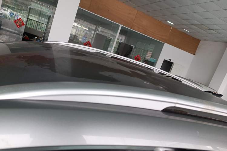 Used Baojun 530 2021 Global Car Anniversary Edition 1.5T CVT Luxury Model 7 Seats Roof