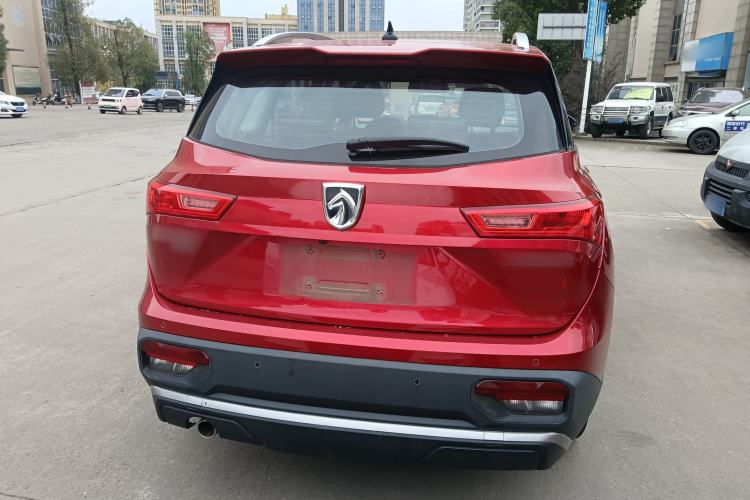 Used Baojun 530 2021 Global Car Anniversary Edition 1.5T Manual Luxury Model 7 Seats Rear