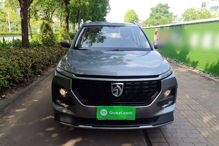 Used Baojun 530 2021 Global Car Anniversary Edition 1.5T Manual Luxury Model 6 Seats Front