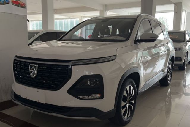 Used Baojun 530 2021 Global Car Anniversary Edition 1.5T CVT Luxury Model 6 Seats