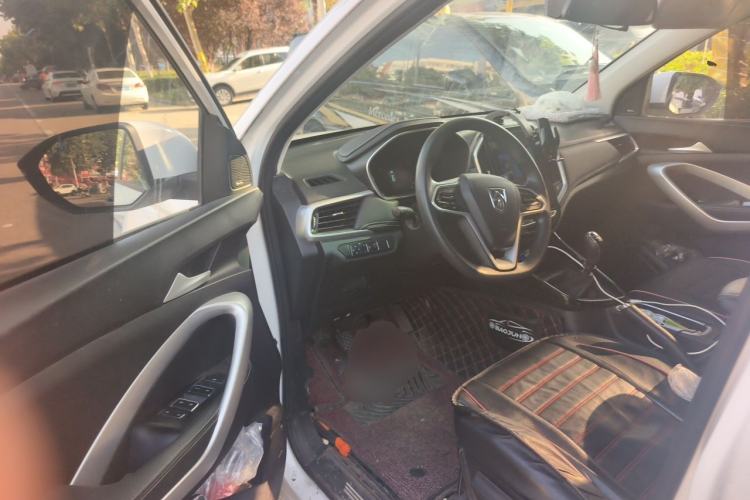 Used Baojun 530 2021 Global Car Anniversary Edition 1.5T Manual Luxury Model 6 Seats Driver Seat