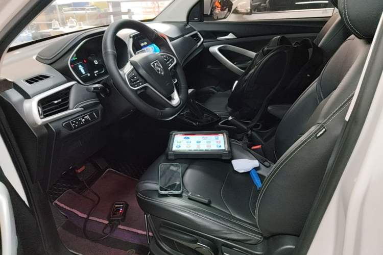 Used Baojun 530 2021 Global Car Anniversary Edition 1.5T CVT Luxury Model 7 Seats Driver Seat