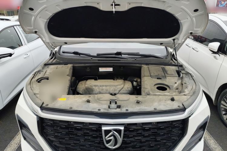 Used Baojun 530 2021 Global Car Anniversary Edition 1.5T Manual Prestige Model 6 Seats Engine Bay