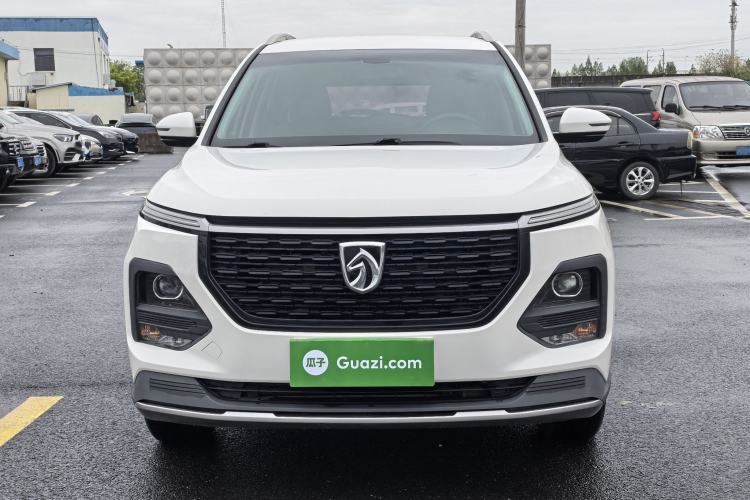 Used Baojun 530 2021 Global Car Anniversary Edition 1.5T CVT Luxury Model 7 Seats Exterior 1