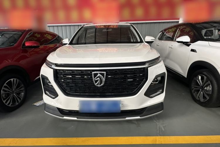Used Baojun 530 2021 Global Car Anniversary Edition 1.5T CVT Prestige Connected Model 5 Seats Exterior 1