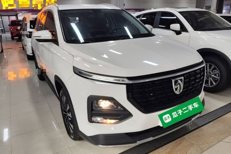 Used Baojun 530 2021 Global Car Anniversary Edition 1.5T CVT Luxury Model 7 Seats Exterior 1