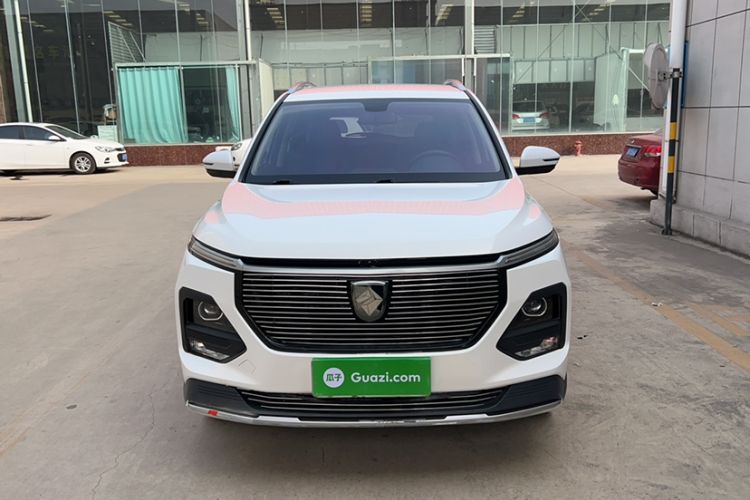 Used Baojun 530 2021 Global Car Anniversary Edition 1.5T CVT Luxury Model 7 Seats Exterior 2