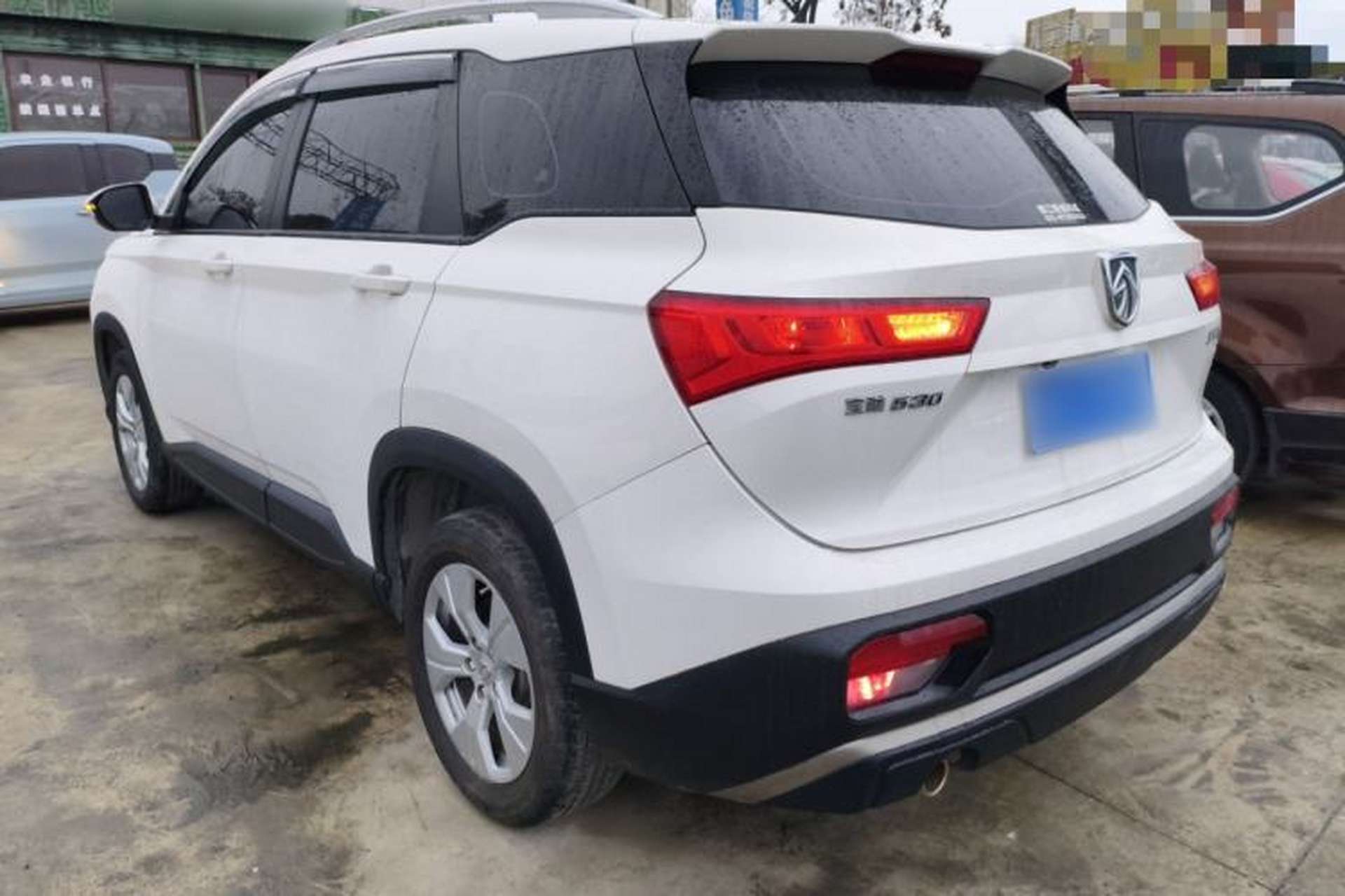 Used Baojun 530 2021 Global Car Anniversary Edition 1.5T Manual Comfort Model 6 Seats Exterior 2