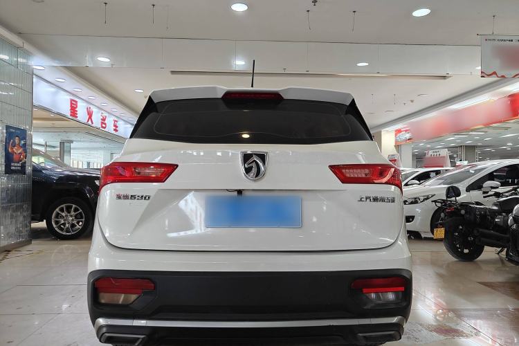 Used Baojun 530 2021 Global Car Anniversary Edition 1.5T Manual Comfort Model 5 Seats Exterior 3