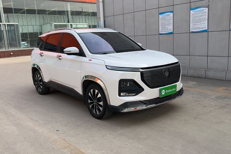 Used Baojun 530 2021 Global Car Anniversary Edition 1.5T CVT Luxury Model 7 Seats Exterior 6