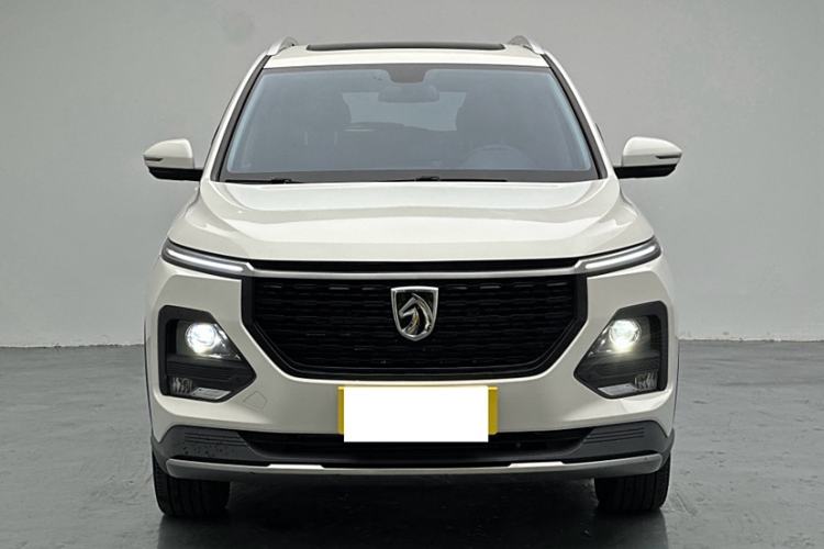 Used Baojun 530 2021 Global Car Anniversary Edition 1.5T CVT Prestige Connected Model 5 Seats Exterior 7