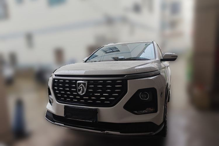 Used Baojun 530 2021 Global Car Anniversary Edition 1.5T Manual Luxury Model 7 Seats Front