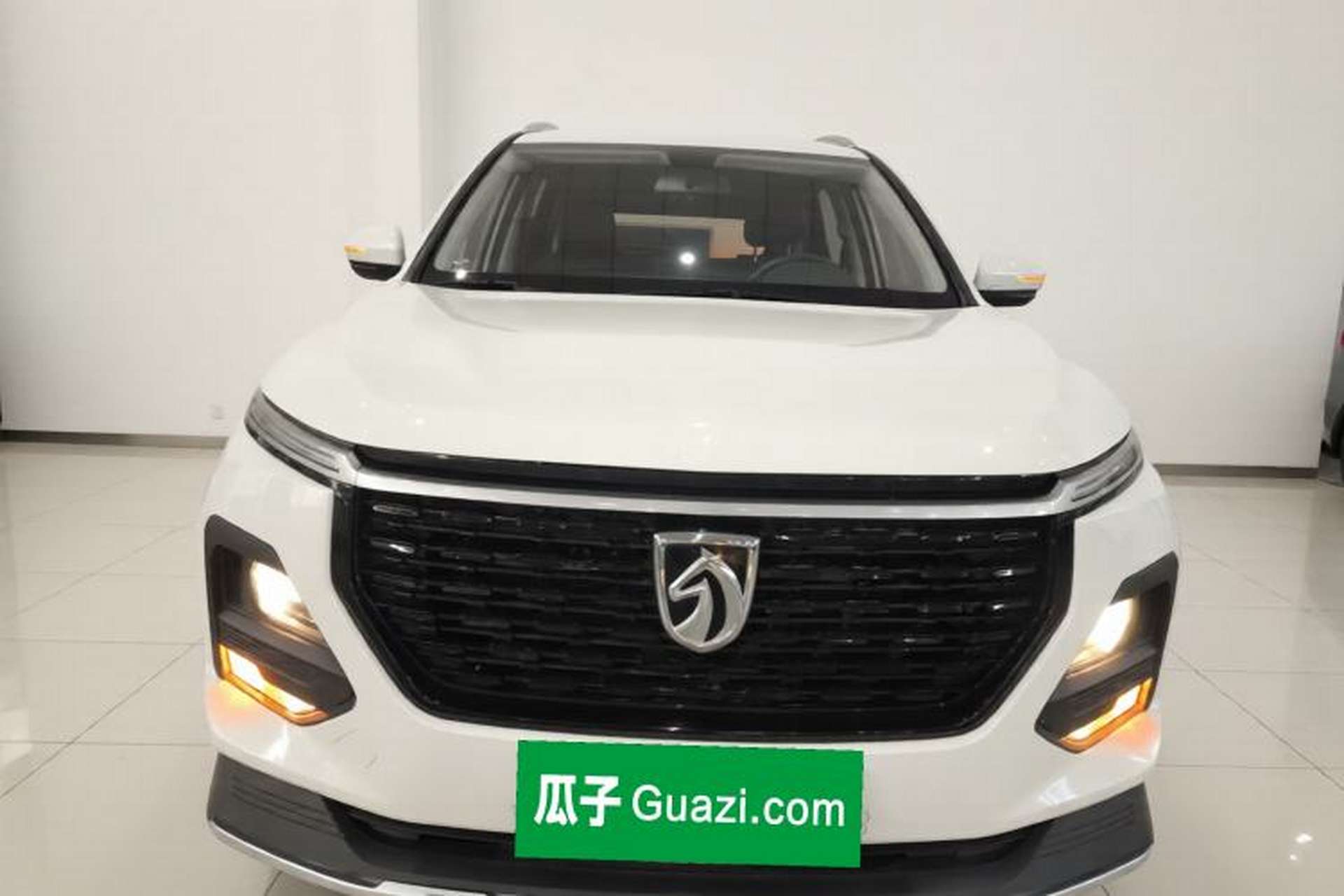 Used Baojun 530 2021 Global Car Anniversary Edition 1.5T CVT Luxury Model 7 Seats Front