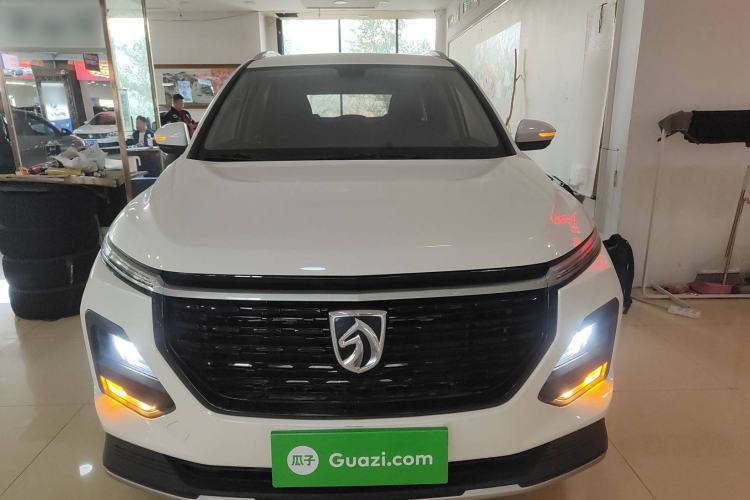 Used Baojun 530 2021 Global Car Anniversary Edition 1.5T Manual Comfort Model 5 Seats Front