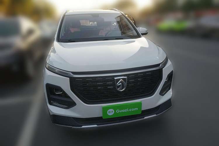 Used Baojun 530 2021 Global Car Anniversary Edition 1.5T CVT Prestige Connected Model 7 Seats Front