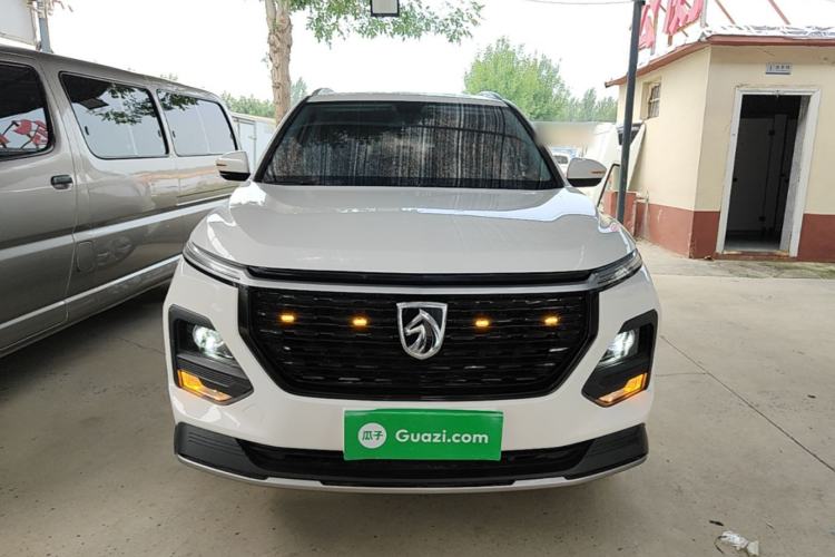Used Baojun 530 2021 Global Car Anniversary Edition 1.5T Manual Comfort Model 6 Seats Front