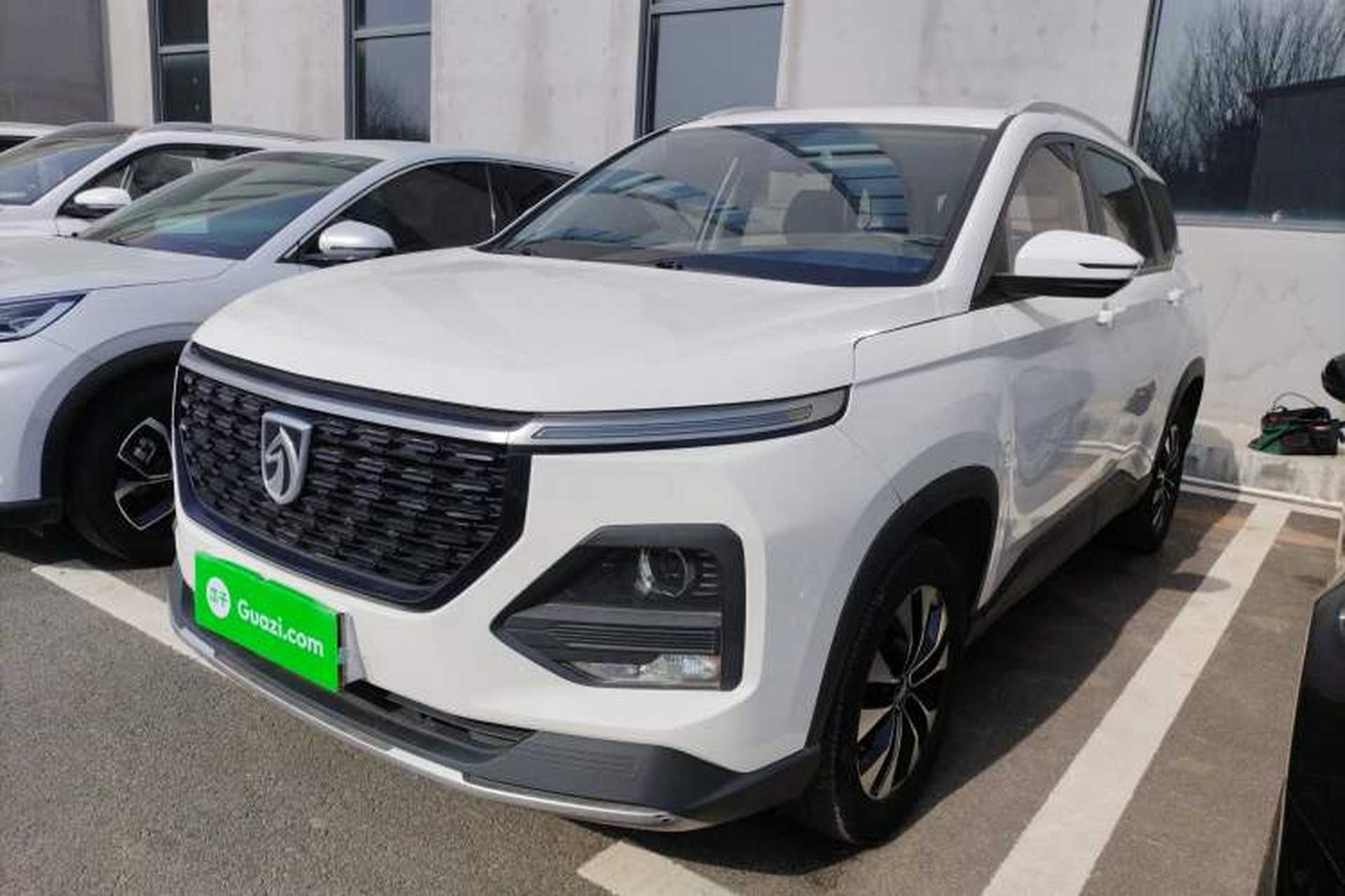 Used Baojun 530 2021 Global Car Anniversary Edition 1.5T Manual Luxury Model 7 Seats Front Left 45 Deg