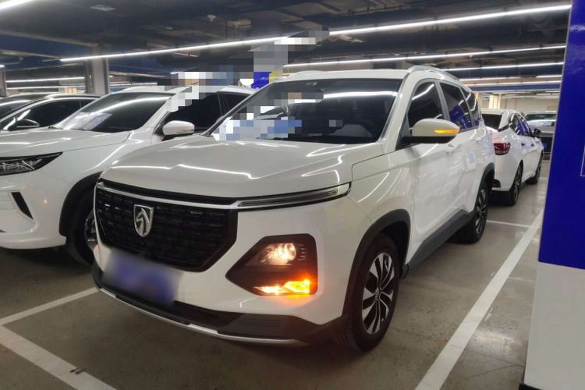 Used Baojun 530 2021 Global Car Anniversary Edition 1.5T CVT Luxury Model 5 Seats Front Left 45 Deg