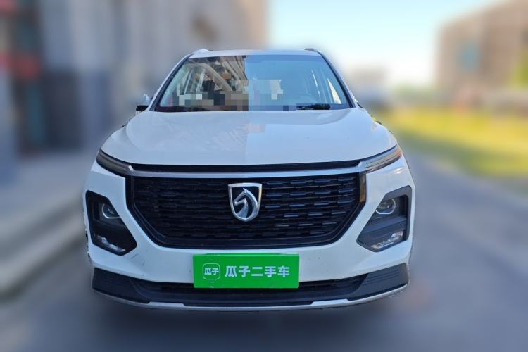Used Baojun 530 2021 Global Car Anniversary Edition 1.5T Manual Comfort Version 7 Seats Front