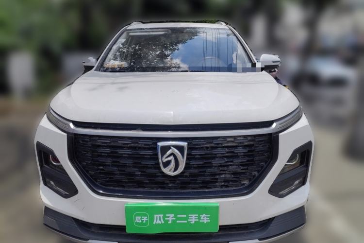 Used Baojun 530 2021 Global Car Anniversary Edition 1.5T Manual Luxury Model 6 Seats Front
