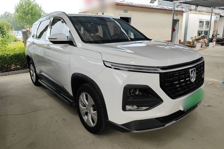 Used Baojun 530 2021 Global Car Anniversary Edition 1.5T Manual Comfort Model 6 Seats Front Right 45 Deg