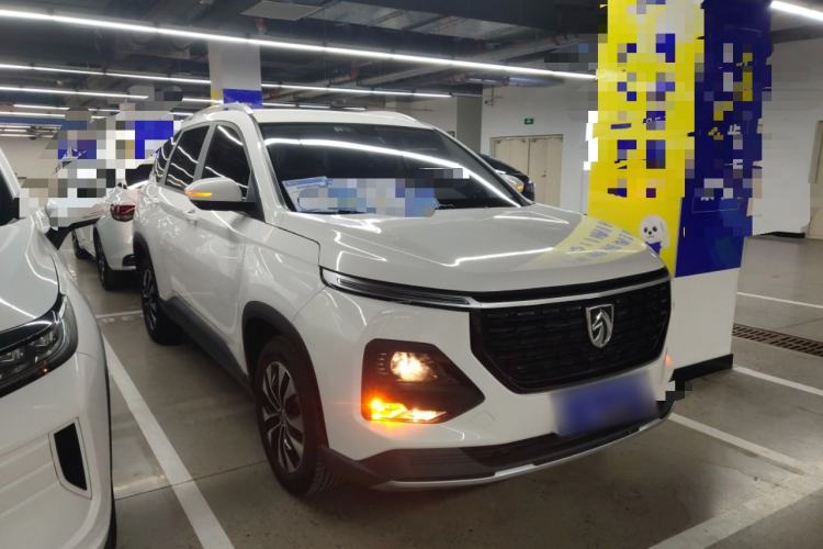 Used Baojun 530 2021 Global Car Anniversary Edition 1.5T CVT Luxury Model 5 Seats Front Right 45 Deg