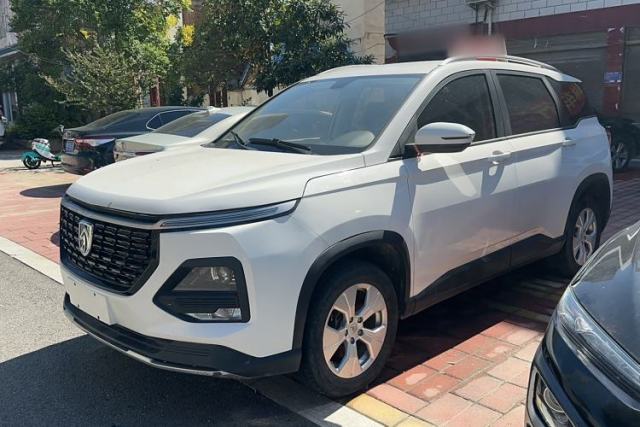 Used Baojun 530 2021 Global Car Anniversary Edition 1.5T Manual Comfort Version 7 Seats