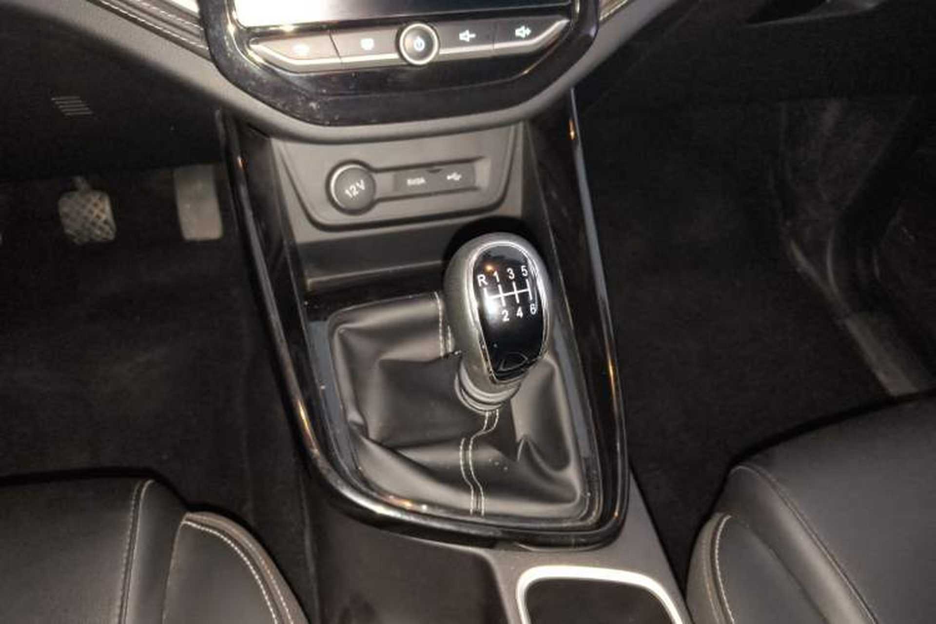 Used Baojun 530 2021 Global Car Anniversary Edition 1.5T Manual Luxury Model 6 Seats Gear Lever