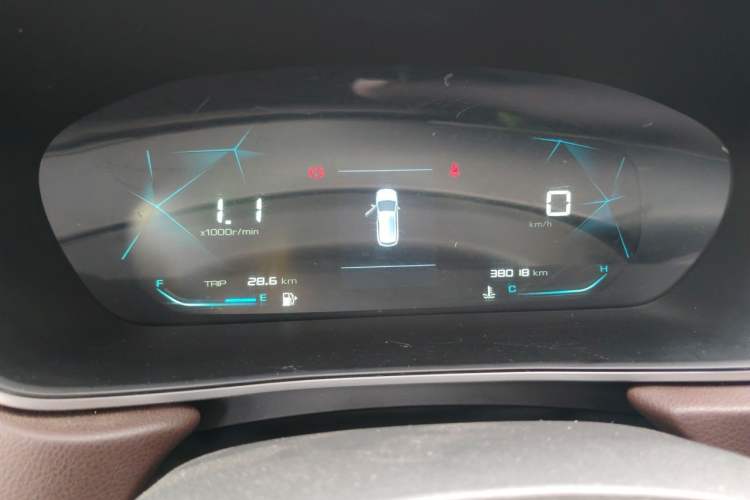 Used Baojun 530 2021 Global Car Anniversary Edition 1.5T Manual Comfort Version 7 Seats Instrument Cluster