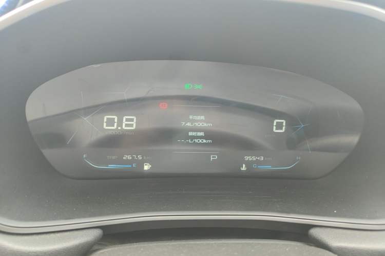 Used Baojun 530 2021 Global Car Anniversary Edition 1.5T CVT Luxury Model 5 Seats Instrument Cluster