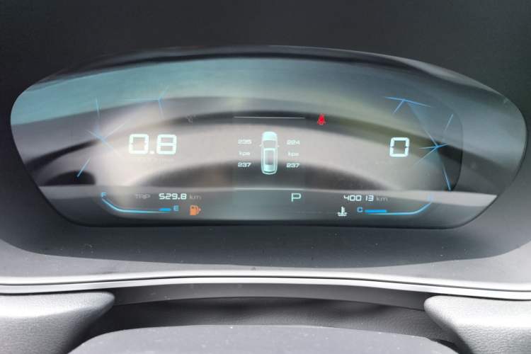 Used Baojun 530 2021 Global Car Anniversary Edition 1.5T CVT Prestige Connected Model 7 Seats Instrument Cluster
