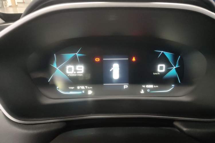 Used Baojun 530 2021 Global Car Anniversary Edition 1.5T CVT Luxury Model 5 Seats Instrument Cluster