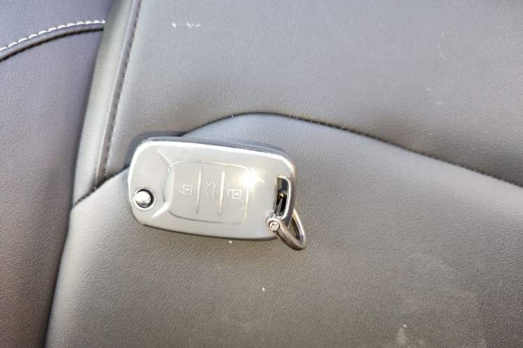 Used Baojun 530 2021 Global Car Anniversary Edition 1.5T Manual Prestige Model 6 Seats Interior 1
