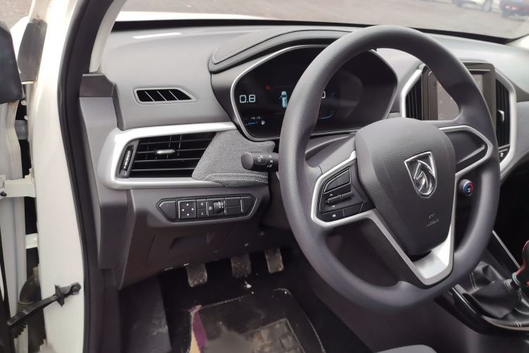 Used Baojun 530 2021 Global Car Anniversary Edition 1.5T Manual Comfort Model 5 Seats Interior 2