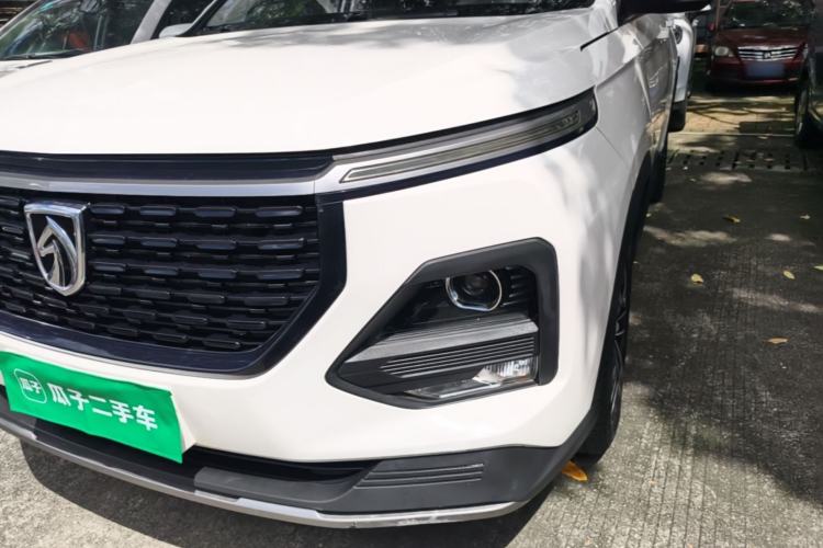 Used Baojun 530 2021 Global Car Anniversary Edition 1.5T CVT Luxury Model 7 Seats Left Front Headlight