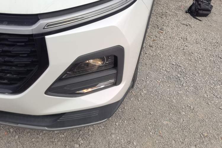 Used Baojun 530 2021 Global Car Anniversary Edition 1.5T CVT Luxury Model 5 Seats Left Front Headlight