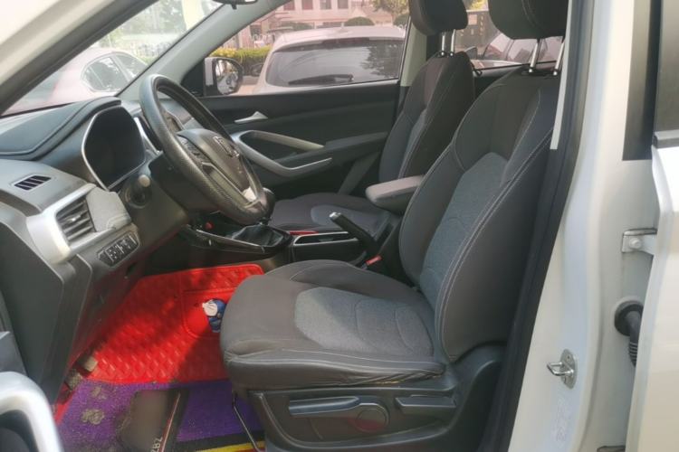 Used Baojun 530 2021 Global Car Anniversary Edition 1.5T Manual Comfort Model 5 Seats Left Front Seat