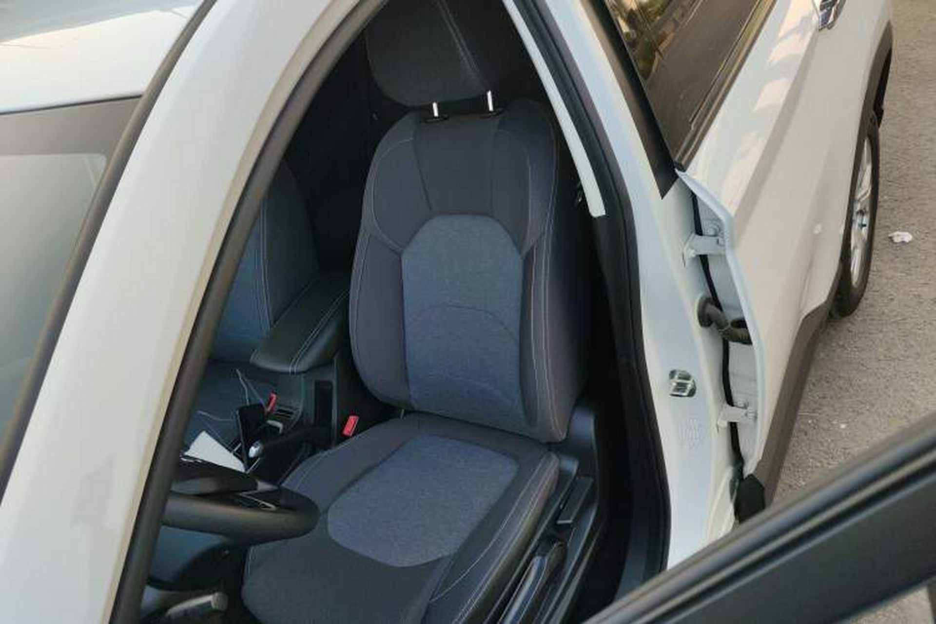 Used Baojun 530 2021 Global Car Anniversary Edition 1.5T Manual Comfort Model 5 Seats Left Front Seat
