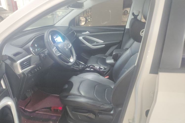 Used Baojun 530 2021 Global Car Anniversary Edition 1.5T CVT Luxury Model 7 Seats Left Front Seat